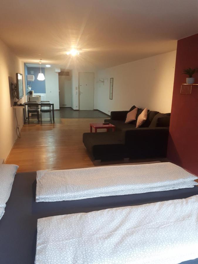 Central Apartment Nuernberg Екстериор снимка
