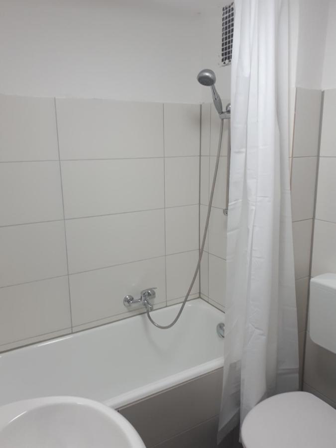 Central Apartment Nuernberg Екстериор снимка